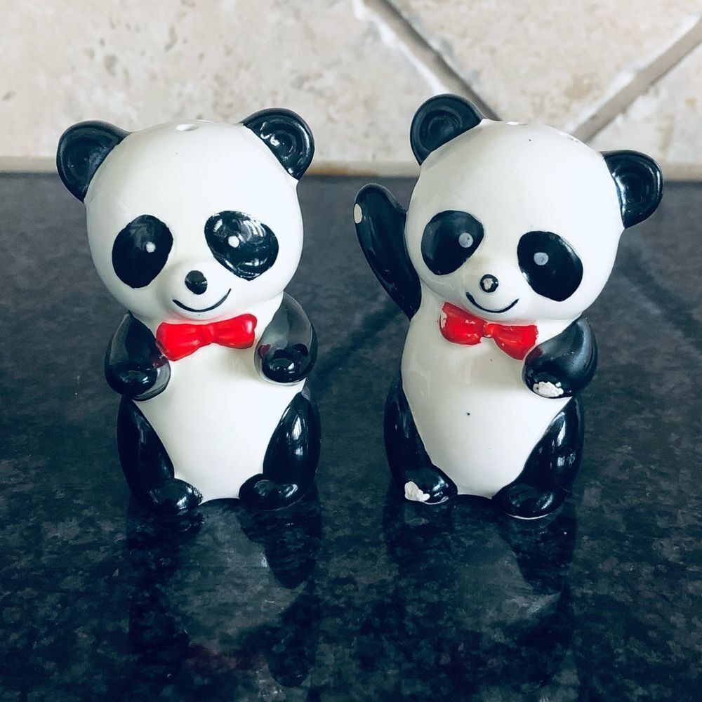 Vintage Ceramic Panda Bear Couple Salt & Pepper Shakers Set